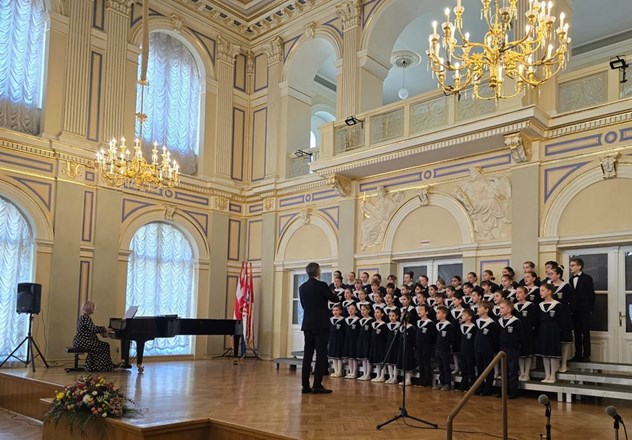 Uršuline zvjezdice pobjednice su jubilarne 25. smotre glazbenog stvaralaštva